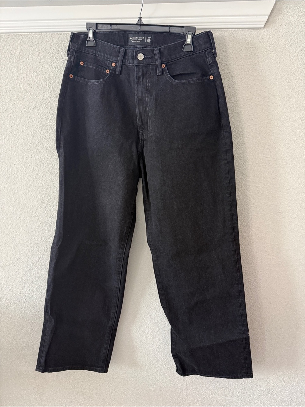 Abercrombie & Fitch Black Relaxed Straight Jeans
